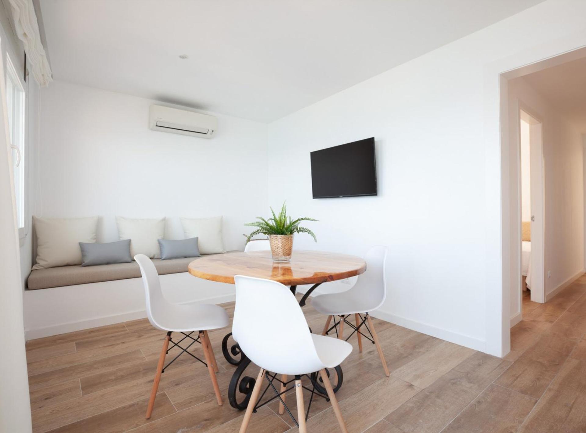 La Cala Beach Apartments ラメトリャ・デ・マール 部屋 写真